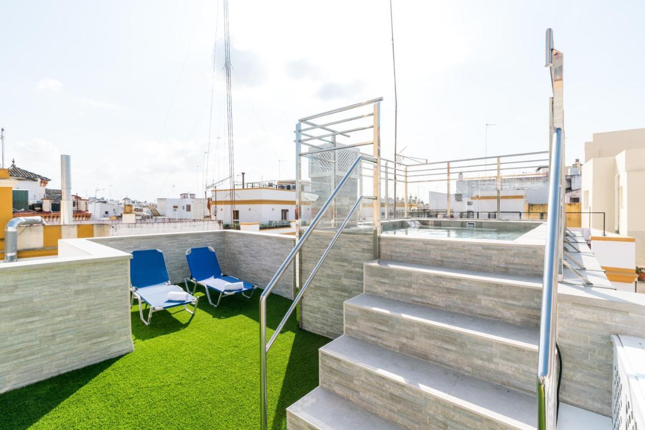 Veoapartment Ciriaco Sevilla Bagian luar foto